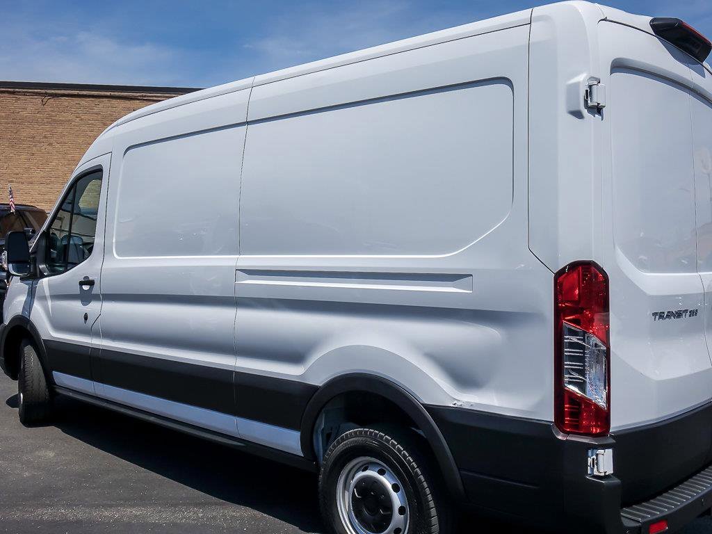 Used 2023 Oxford White Ford Base image 6