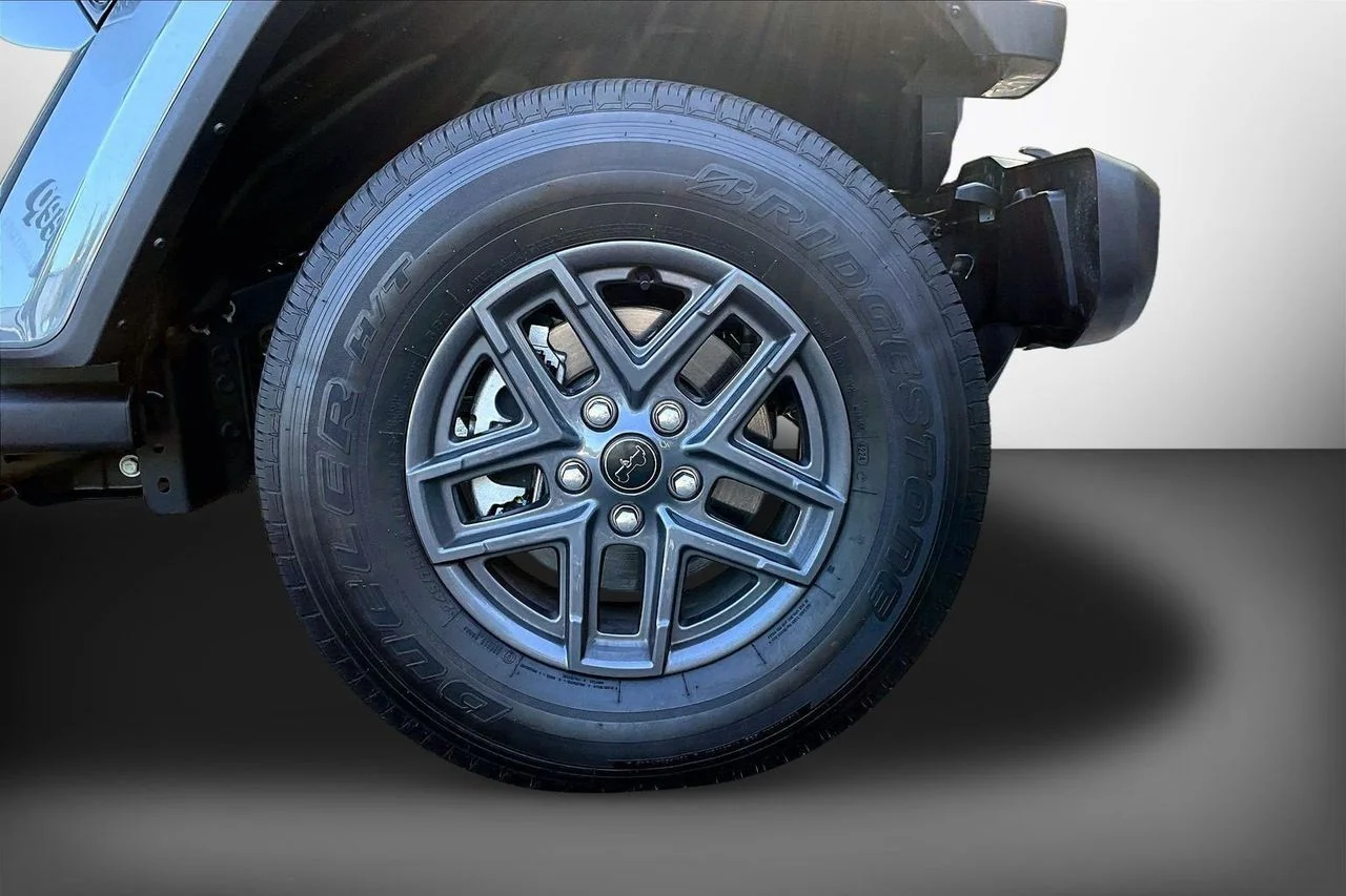 Certified Used 2025 Gray Jeep Sport S image 33