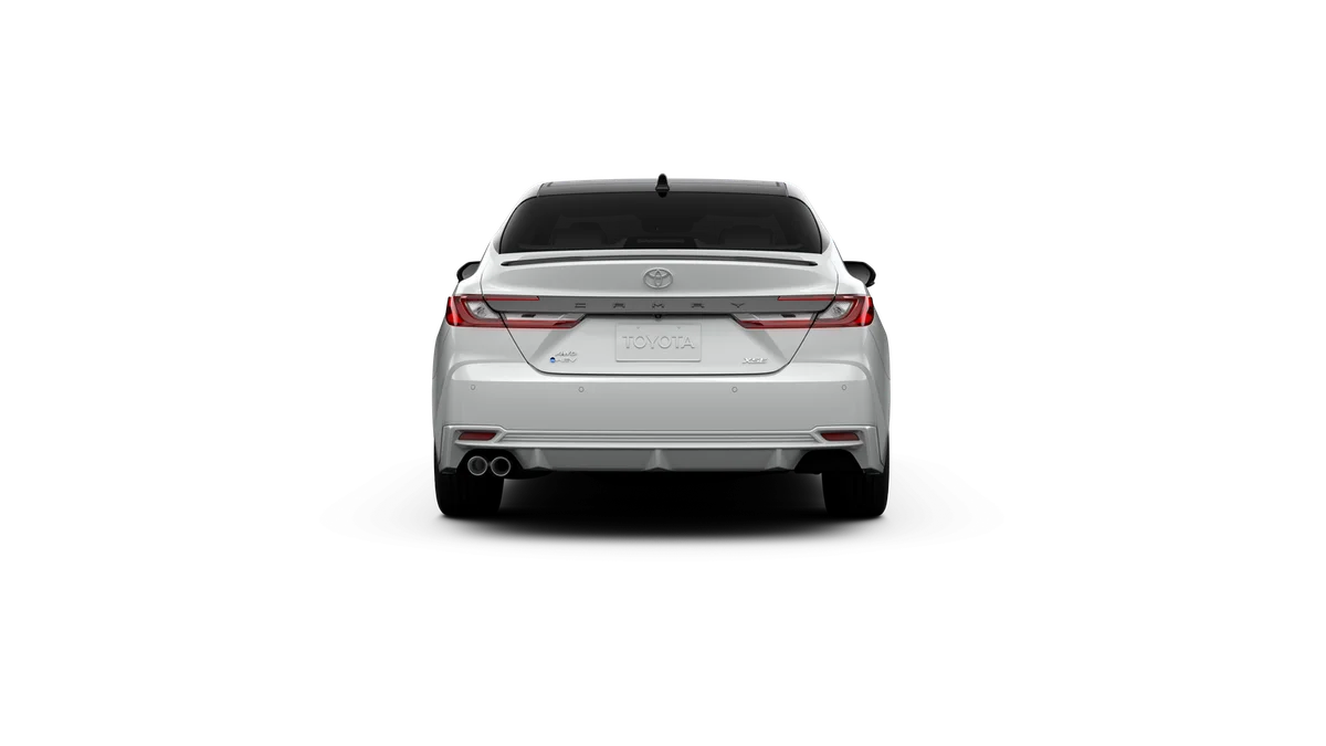 New 2026 Wind Chill Pearl with Midnight Black Metallic roof Toyota XSE image 8