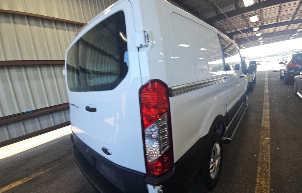 Used 2025 White Ford Base image 4