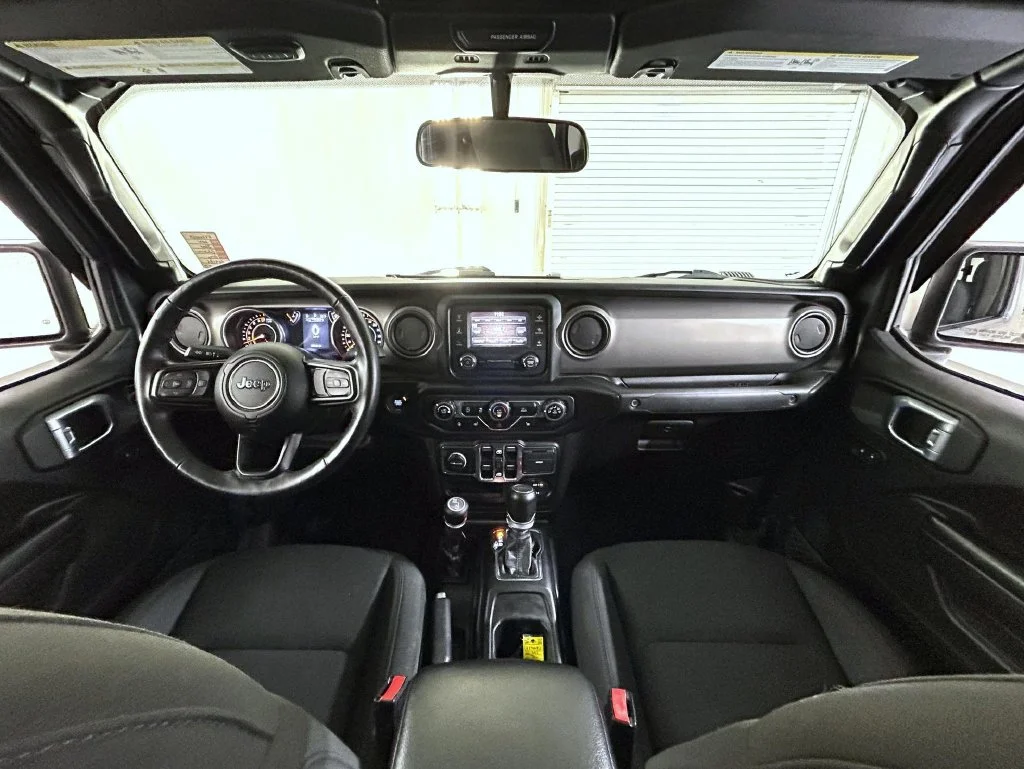Used 2021 Gray Jeep Willys image 13