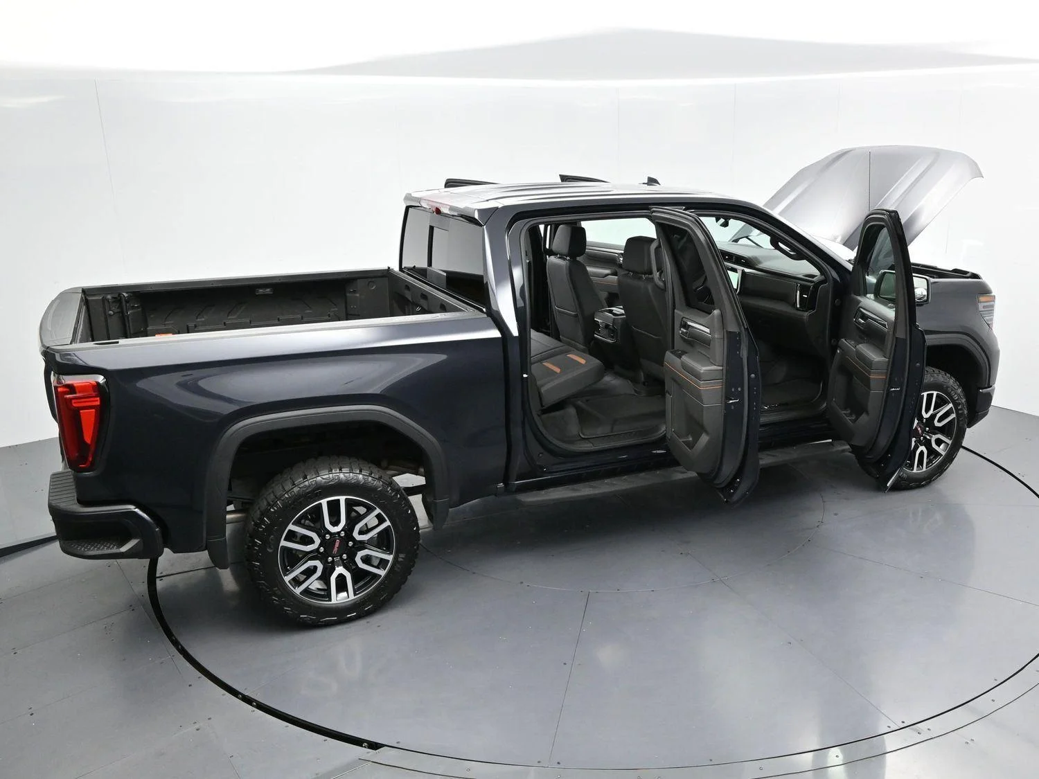 Used 2024 Titanium Rush Metallic GMC AT4 image 40