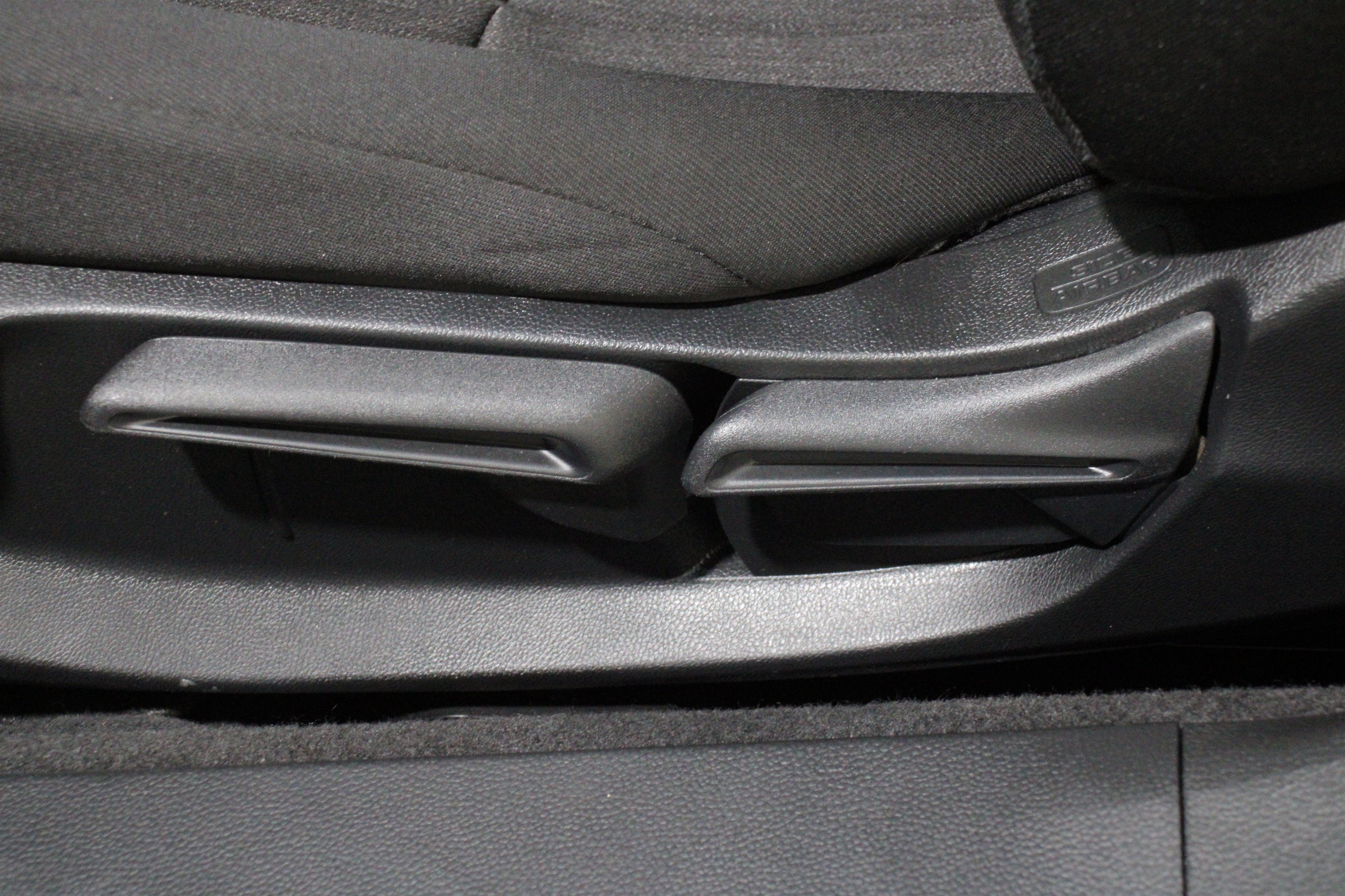 Used 2023 Crystal Black Pearl Honda LX image 4