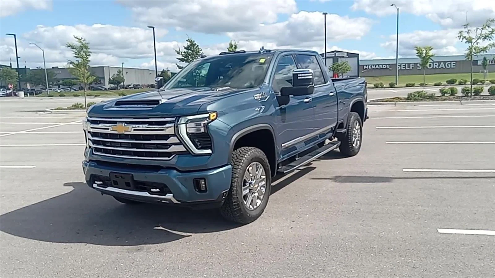 New 2026 Lakeshore Blue Metallic Chevrolet High Country image 4