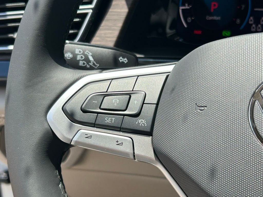 New 2026 White/off-white Volkswagen 2.0T SEL Premium R-Line image 23