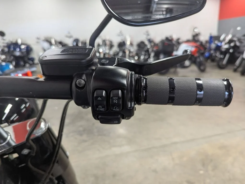 Used 2015 VIVID BLACK Harley-Davidson® FLSTFB - Fat Boy Lo image 13