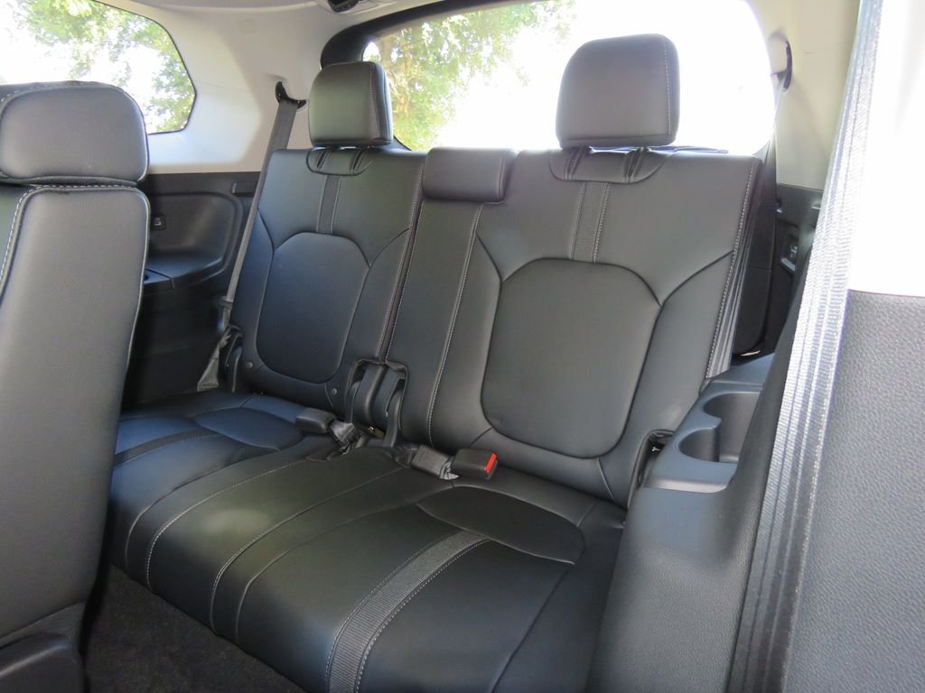 2025 Honda Pilot EX-L - Photo 12