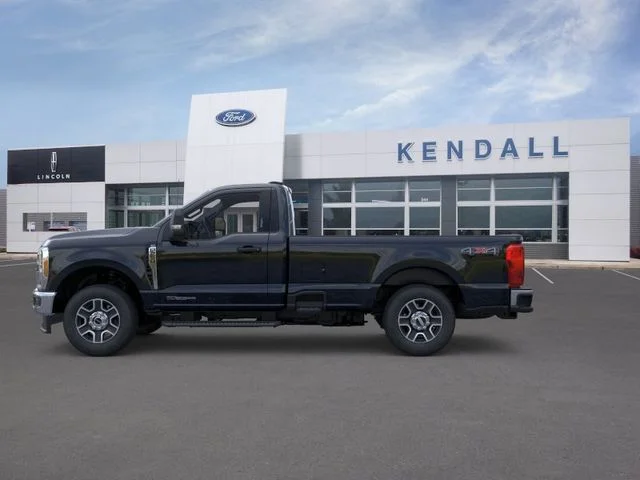 New 2025 Black Metallic Ford XLT image 3