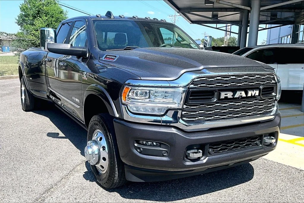 Used 2022 Granite Crystal Clearcoat Metallic Ram Limited image 3