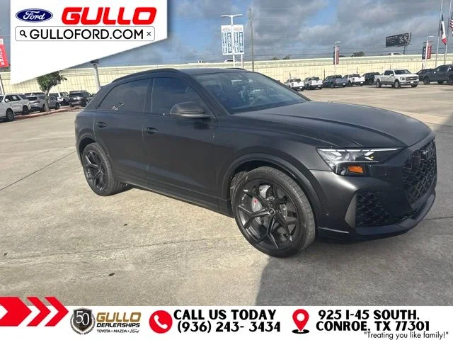 Used 2025 Black Audi 4.0T image 3