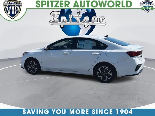 Used 2021 White Kia LXS image 7