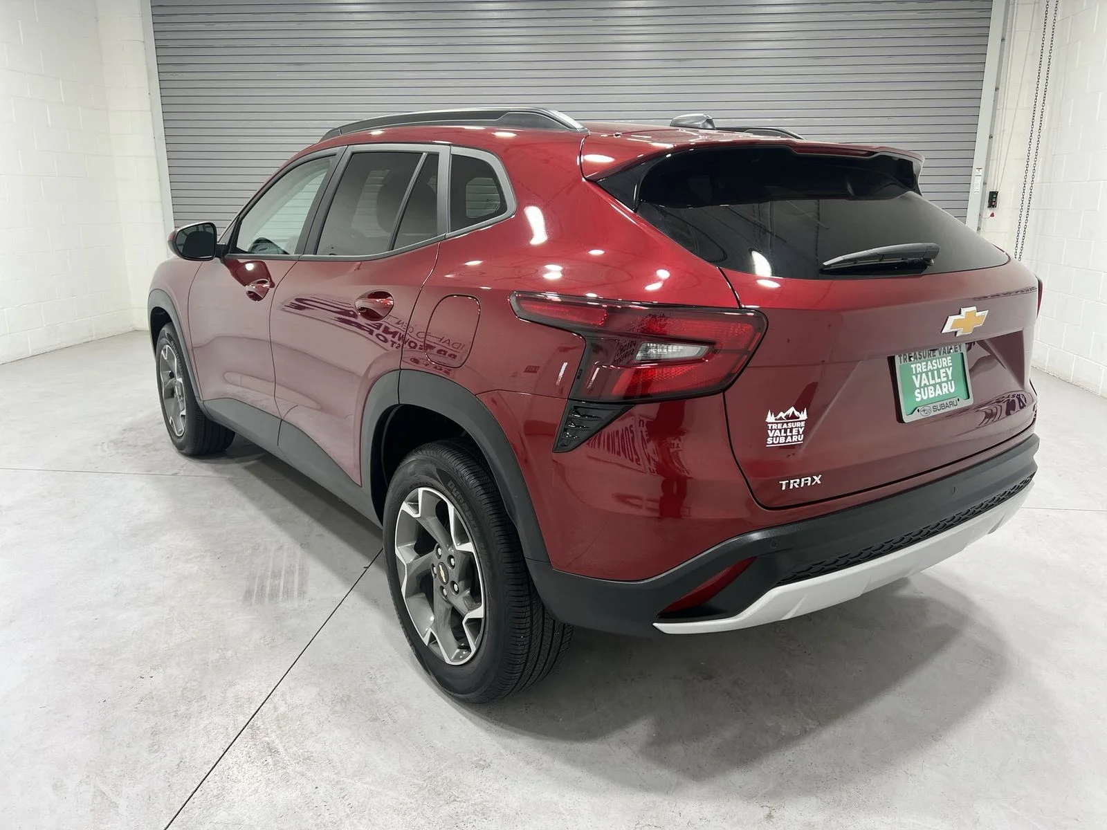 2025 Chevrolet Trax LT - Photo 6