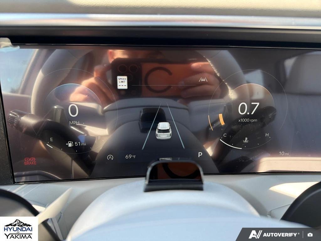 New 2026 Creamy White Pearl Hyundai SEL Premium AWD image 15