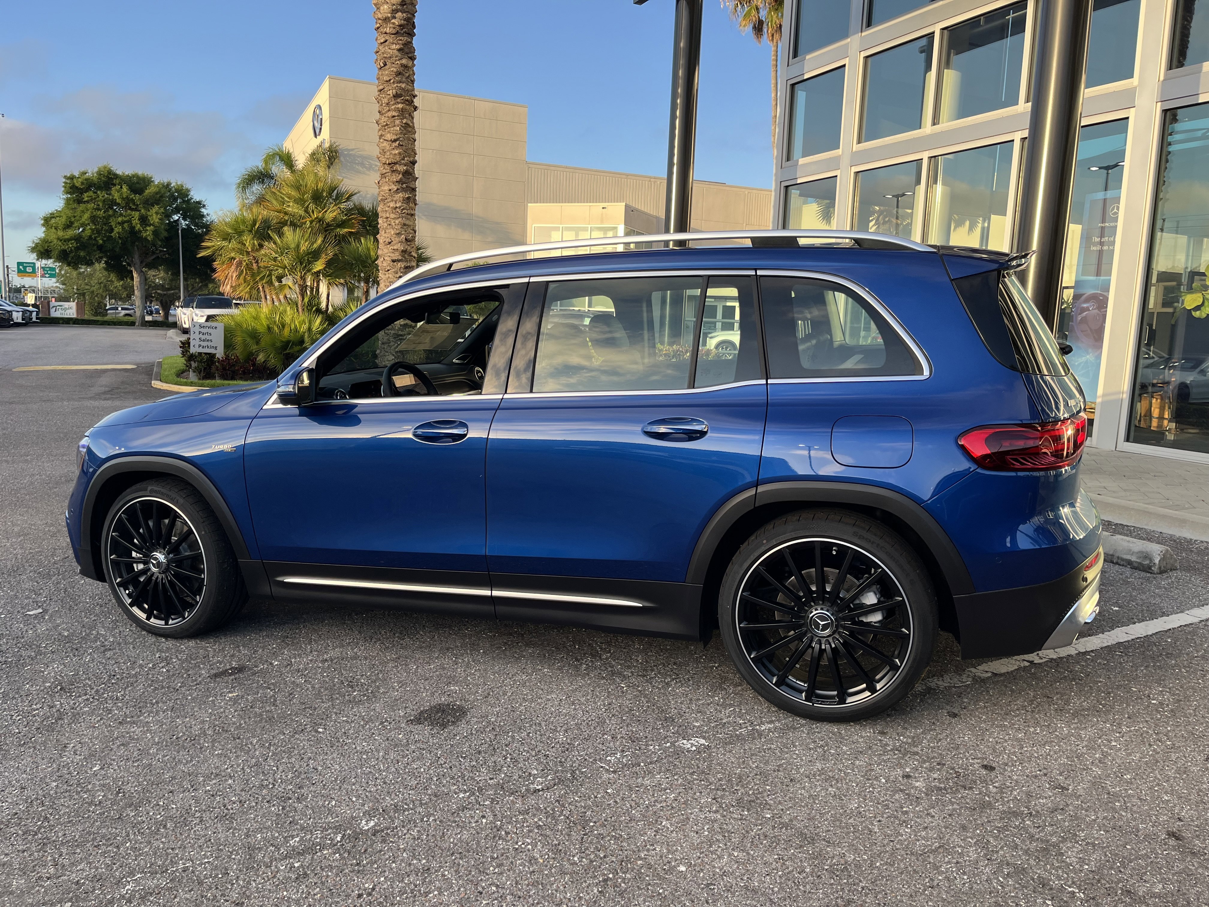 New 2026 Starling Blue Metallic Mercedes-Benz AMG® GLB 35 image 4