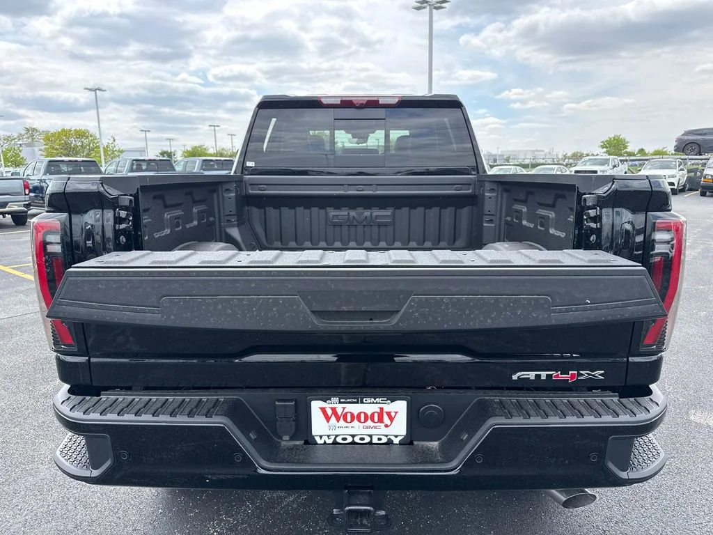 New 2026 Onyx Black GMC AT4X image 35