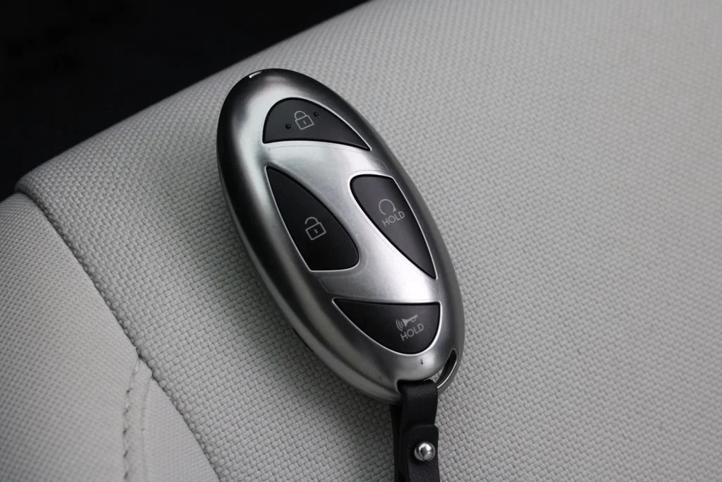 Used 2026 White Hyundai SE image 31