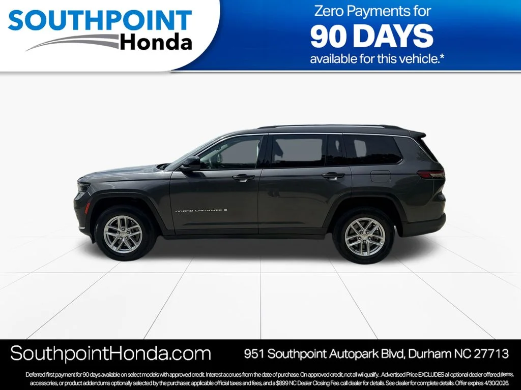 Used 2023 Gray Metallic Jeep Laredo image 4