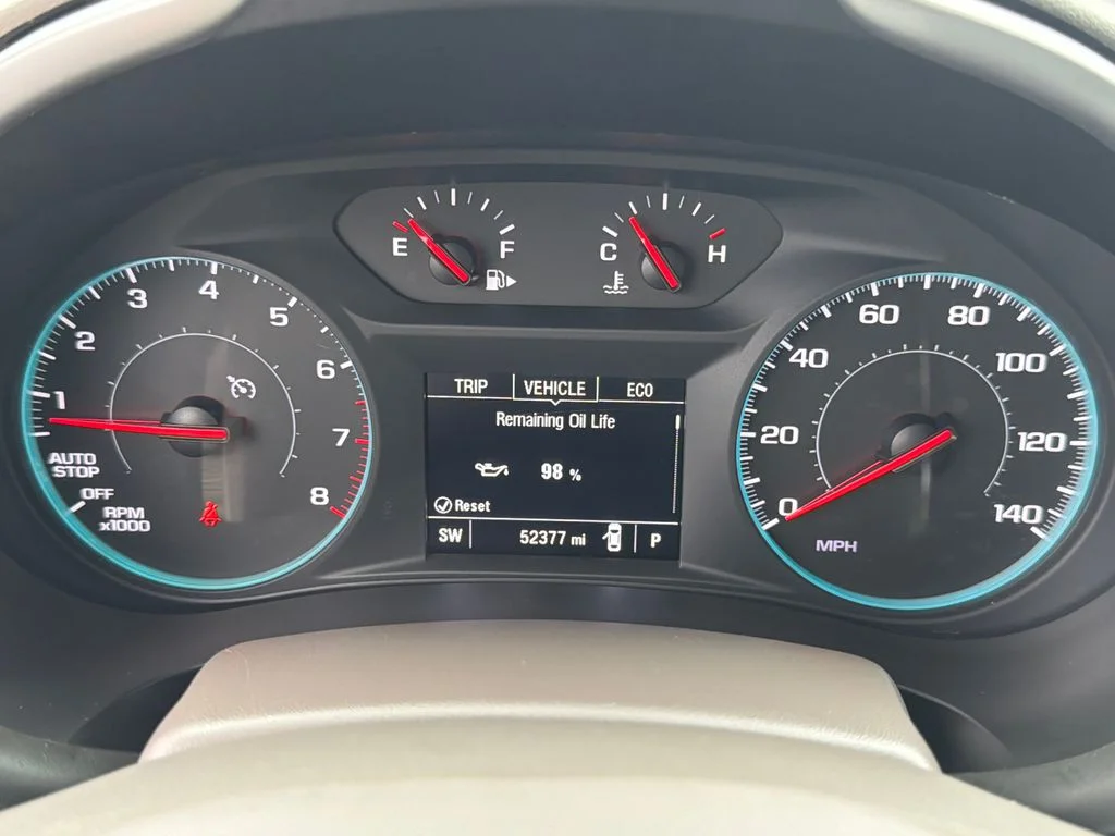 Used 2022 Gray Chevrolet LS image 26