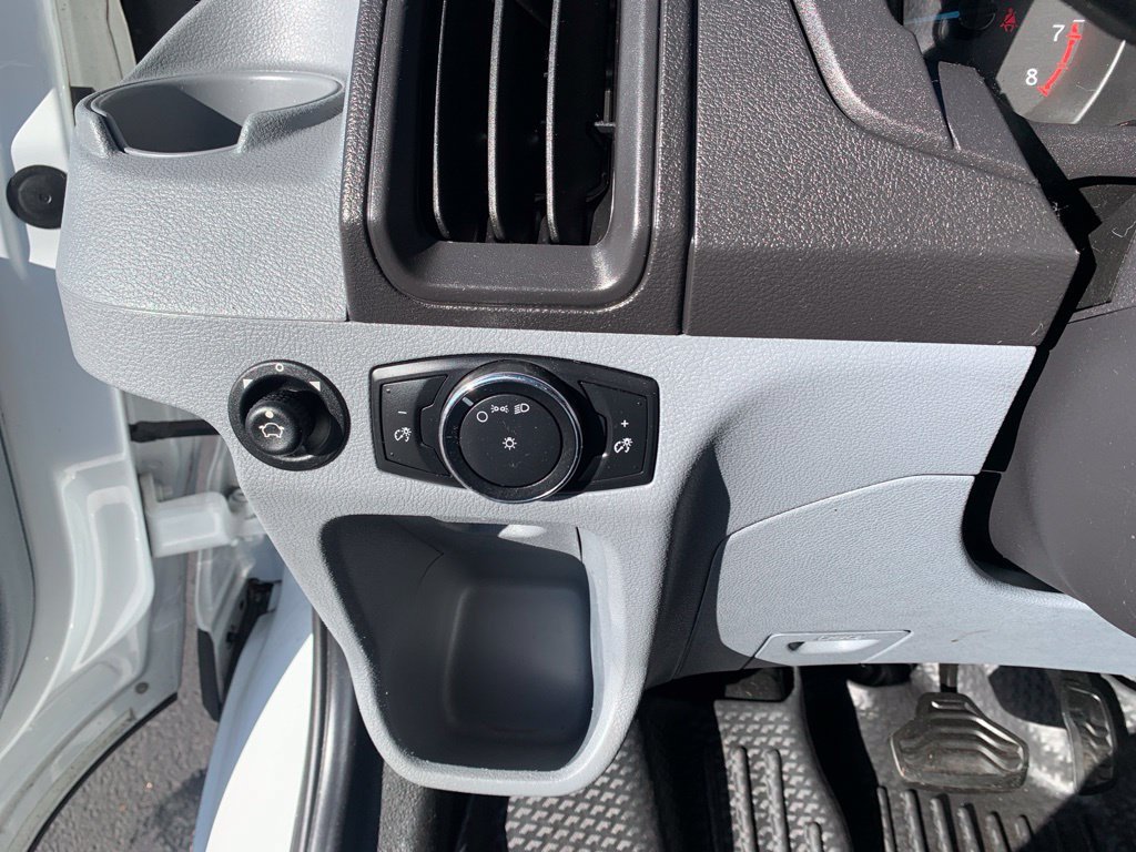 Used 2016 White Ford Base image 13