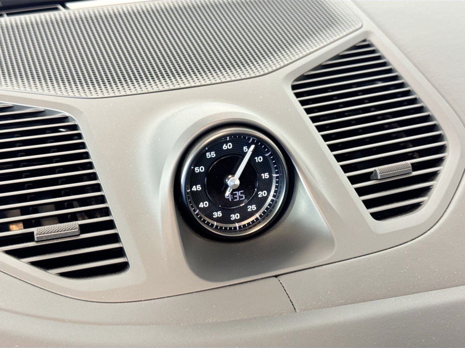New 2025 White Porsche E-Hybrid image 28