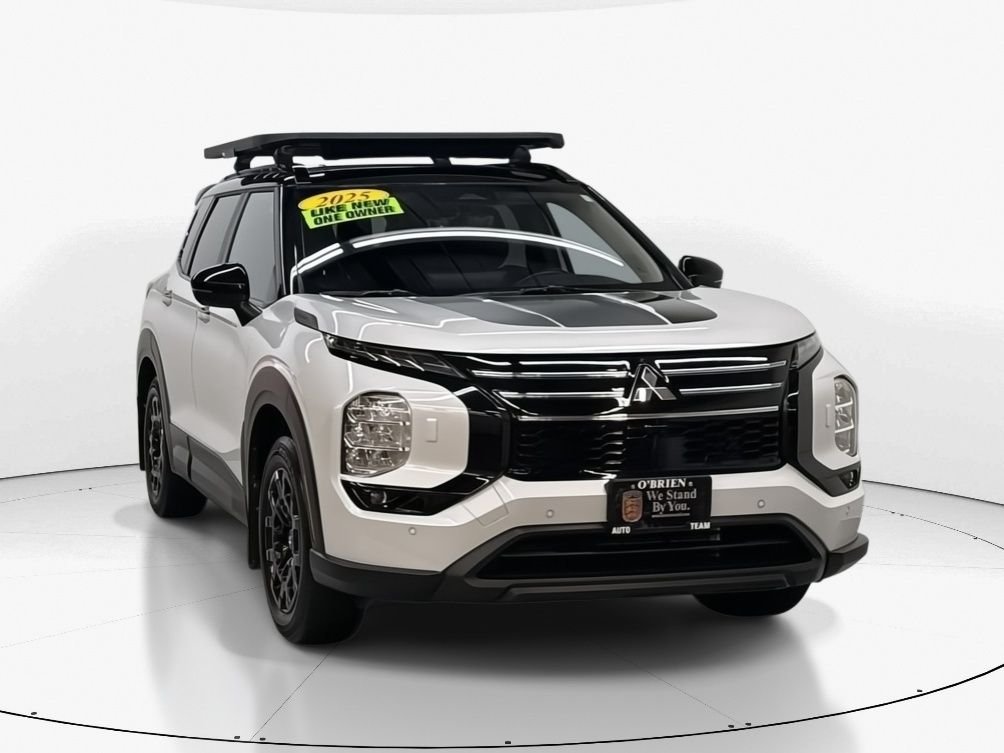 2025 Mitsubishi Outlander Trail Edition S-AWC's photo