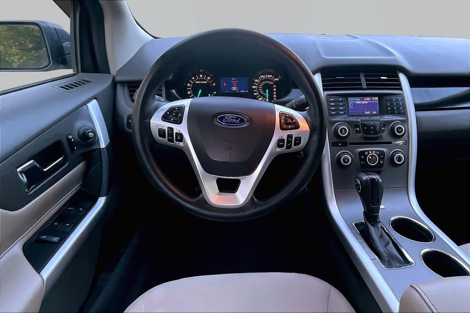 Used 2013 White Suede Ford SE image 6