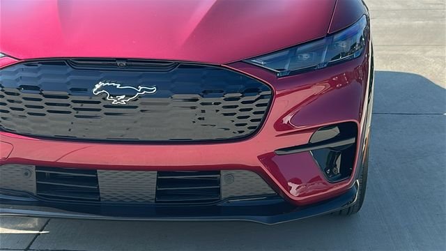 2025 Ford Mustang Mach-E Premium - Photo 12