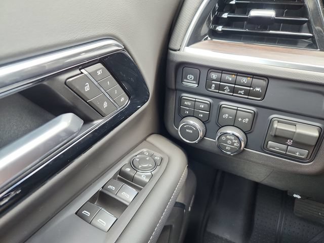 2026 Chevrolet Tahoe Premier - Photo 23