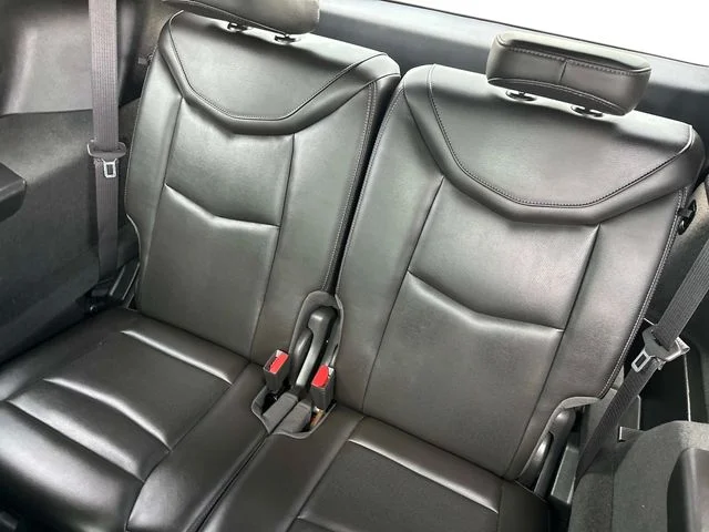 Used 2023 White Cadillac Premium Luxury image 12