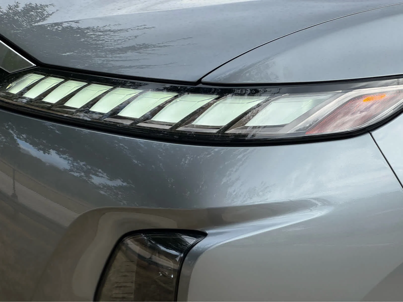 2025 INFINITI QX80 Sensory 4WD - Photo 9