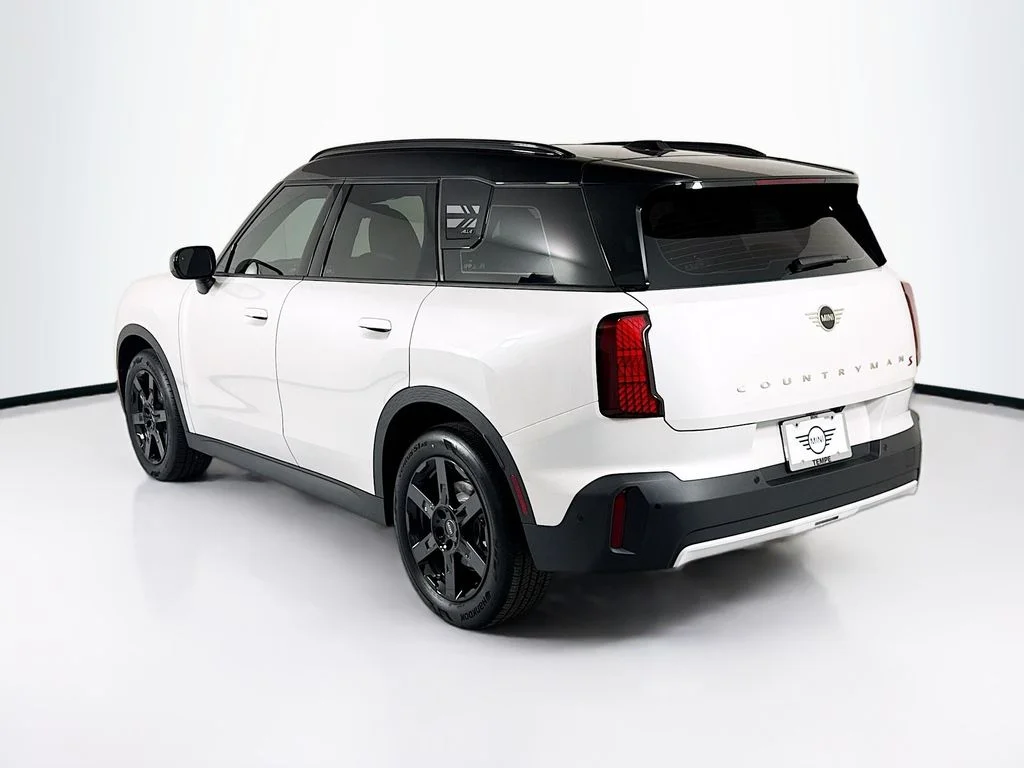 New 2027 Nanuq White Metallic MINI Signature Plus image 7