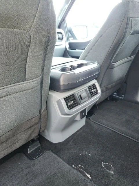 Used 2023 Silver Metallic Ford XLT image 43