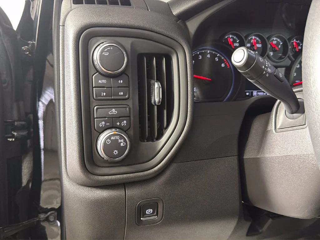 Used 2024 Black Chevrolet Custom Trail Boss image 21