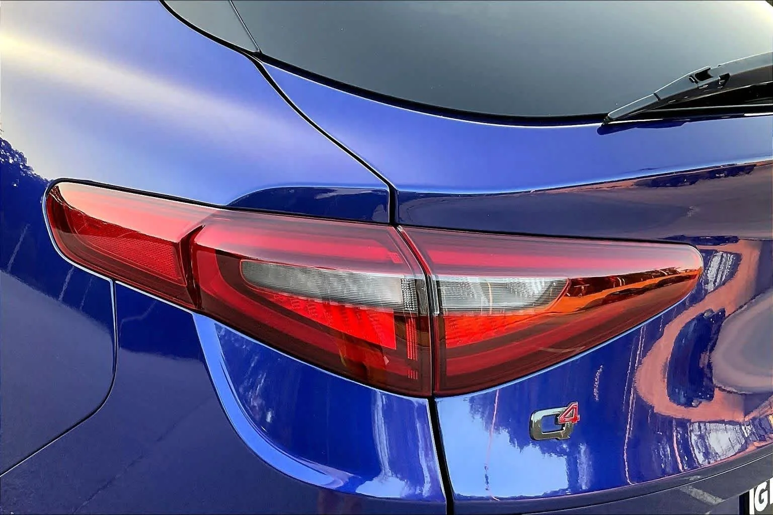Used 2020 Anodized Blue Metallic Alfa Romeo  image 29