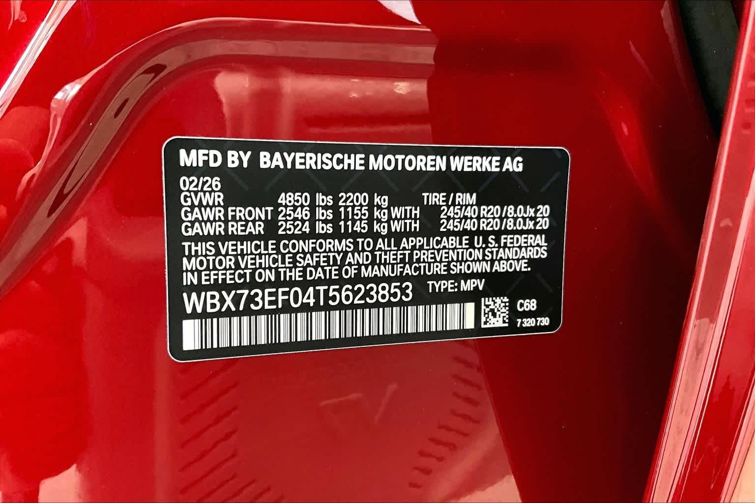 New 2026 Vegas Red Metallic BMW xDrive28i image 19