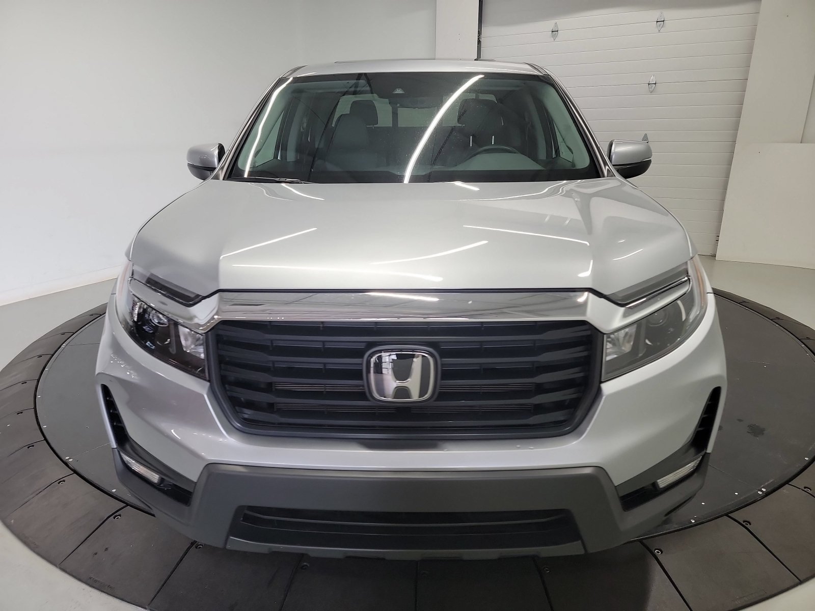 2023 Honda Ridgeline RTL - Photo 2