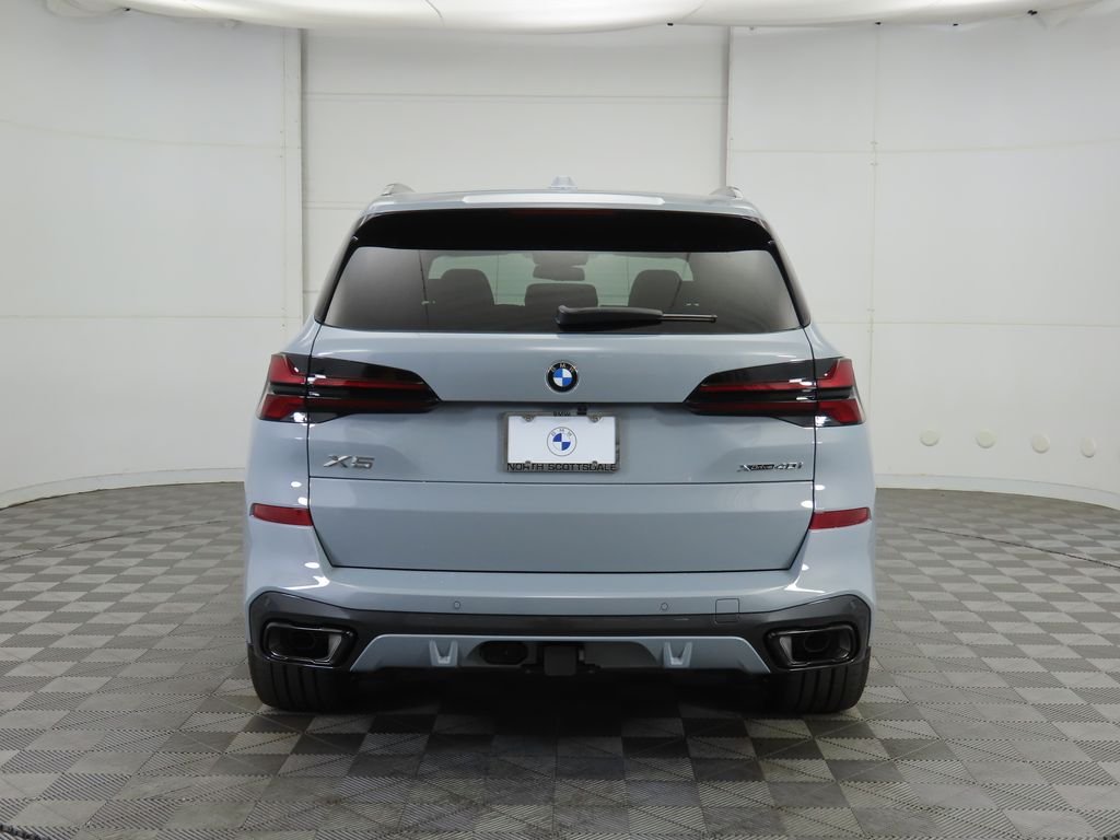 Used 2026 Gray Metallic BMW xDrive40i image 7