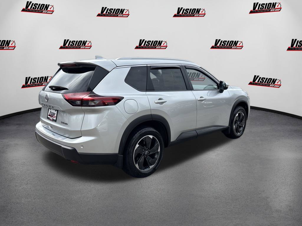Used 2024 Silver Nissan SV image 7