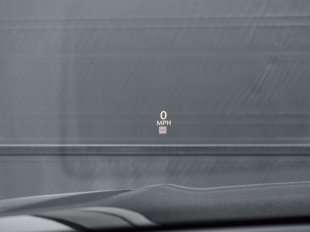 2021 CADILLAC ESCALADE - Image 22