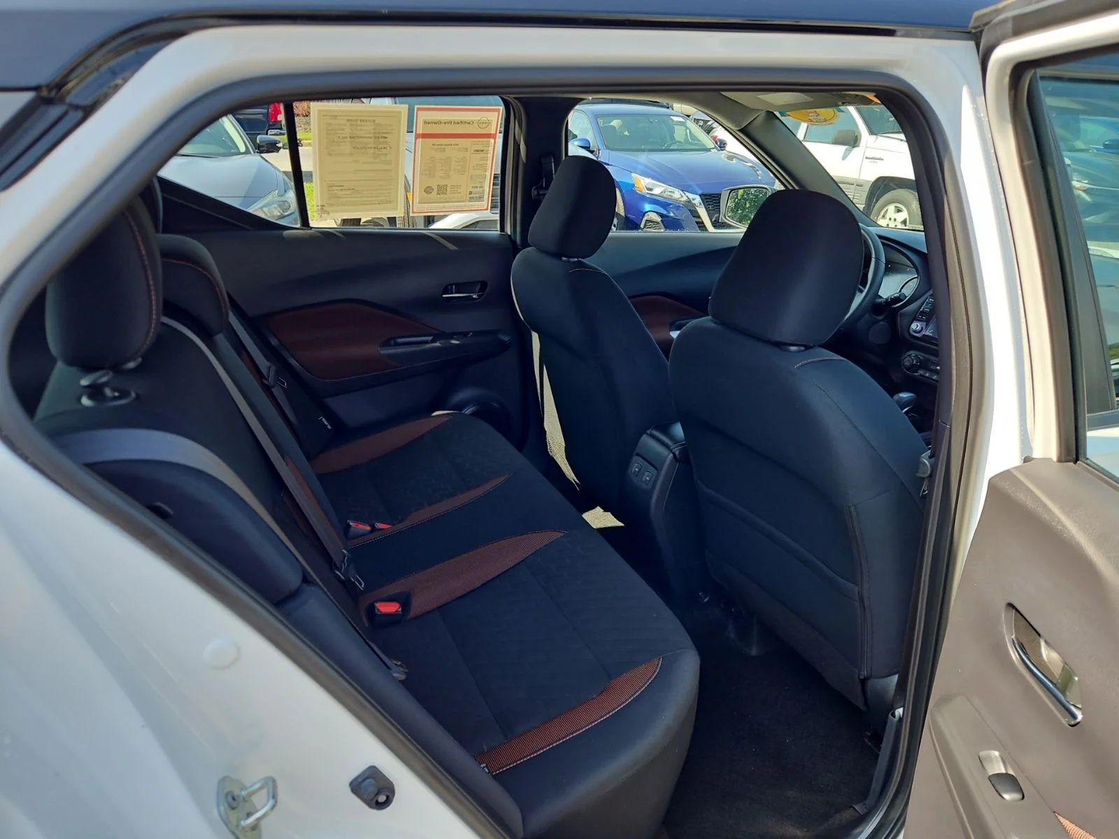 Used 2024 White Nissan SR image 33
