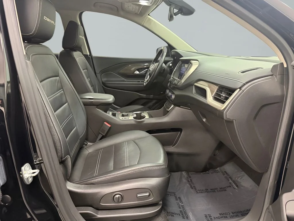 Used 2022 Black GMC Denali image 13