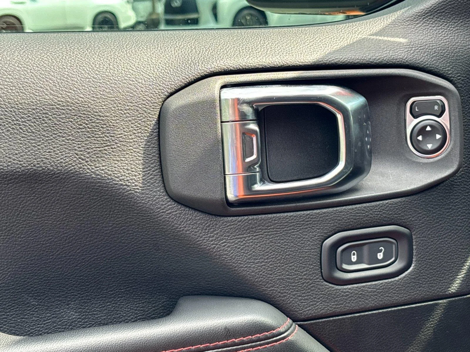 Used 2025 Joose Jeep Rubicon X image 14