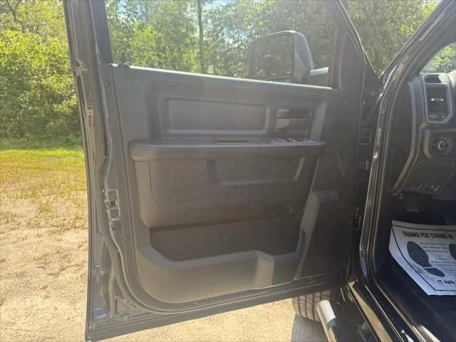 2025 RAM 2500 Tradesman - Photo 14