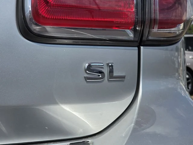 Used 2020 Brilliant Silver Metallic Nissan SL image 37