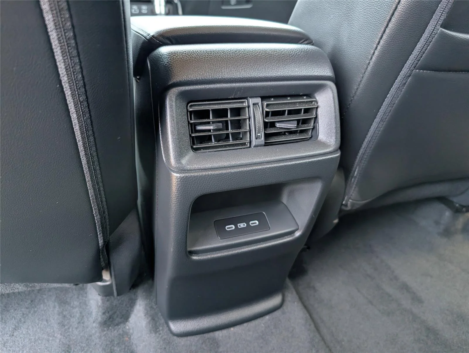 Used 2025 Urban Gray Pearl Honda EX-L image 28