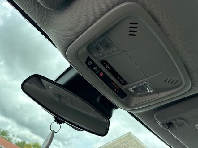 Used 2025 White Chevrolet LT image 19