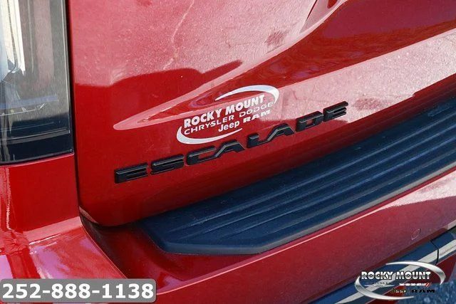 Used 2023 Red Cadillac V-Series image 8