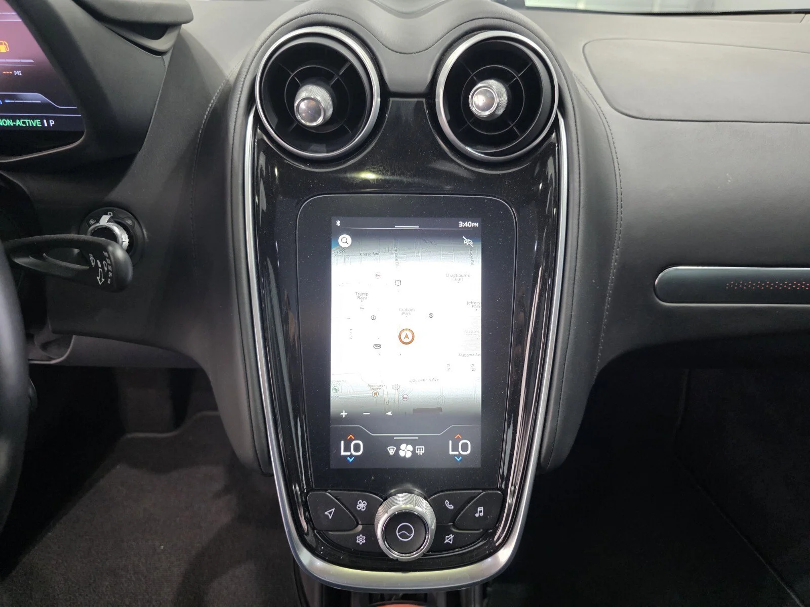 Used 2022 Flux Green McLaren  image 12
