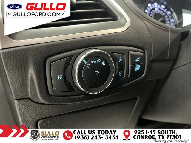 Used 2024 Blue Metallic Ford SEL image 19