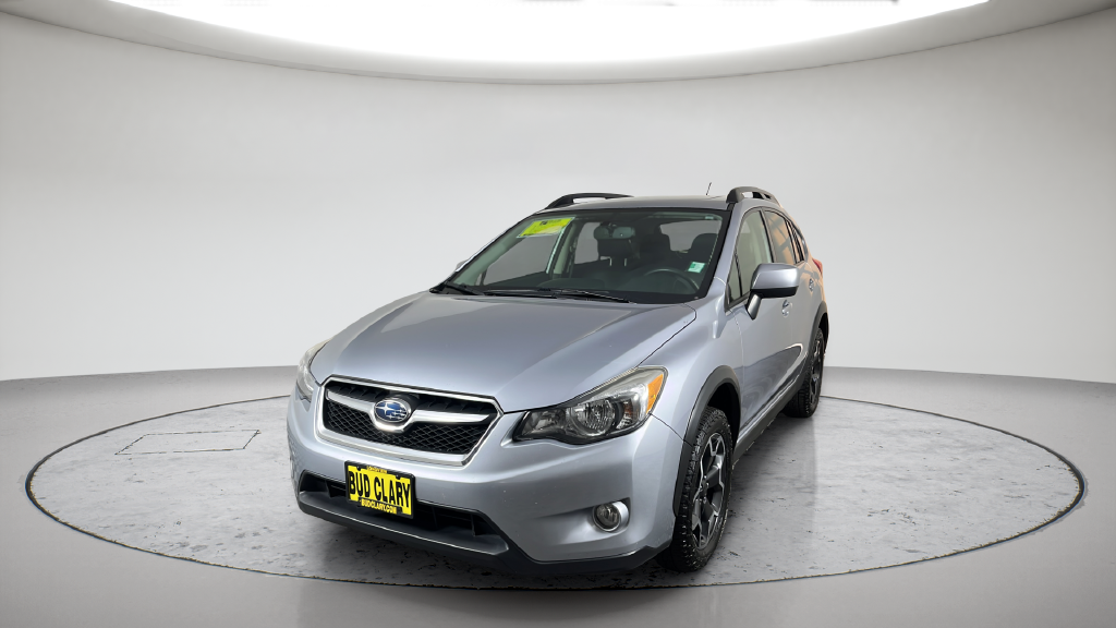 Used 2014 Ice Silver Metallic Subaru 2.0i Limited image 1